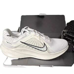 Nike Quest 5 Women Running Shoe 10 Sail Black Coconut Milk White DD9291 104